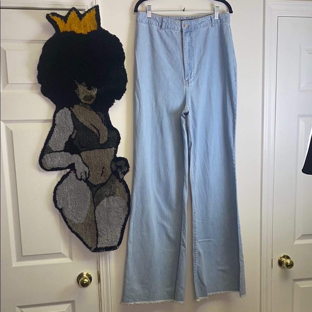 Boohoo Light Blue•High•Waisted Wide Leg Jeans